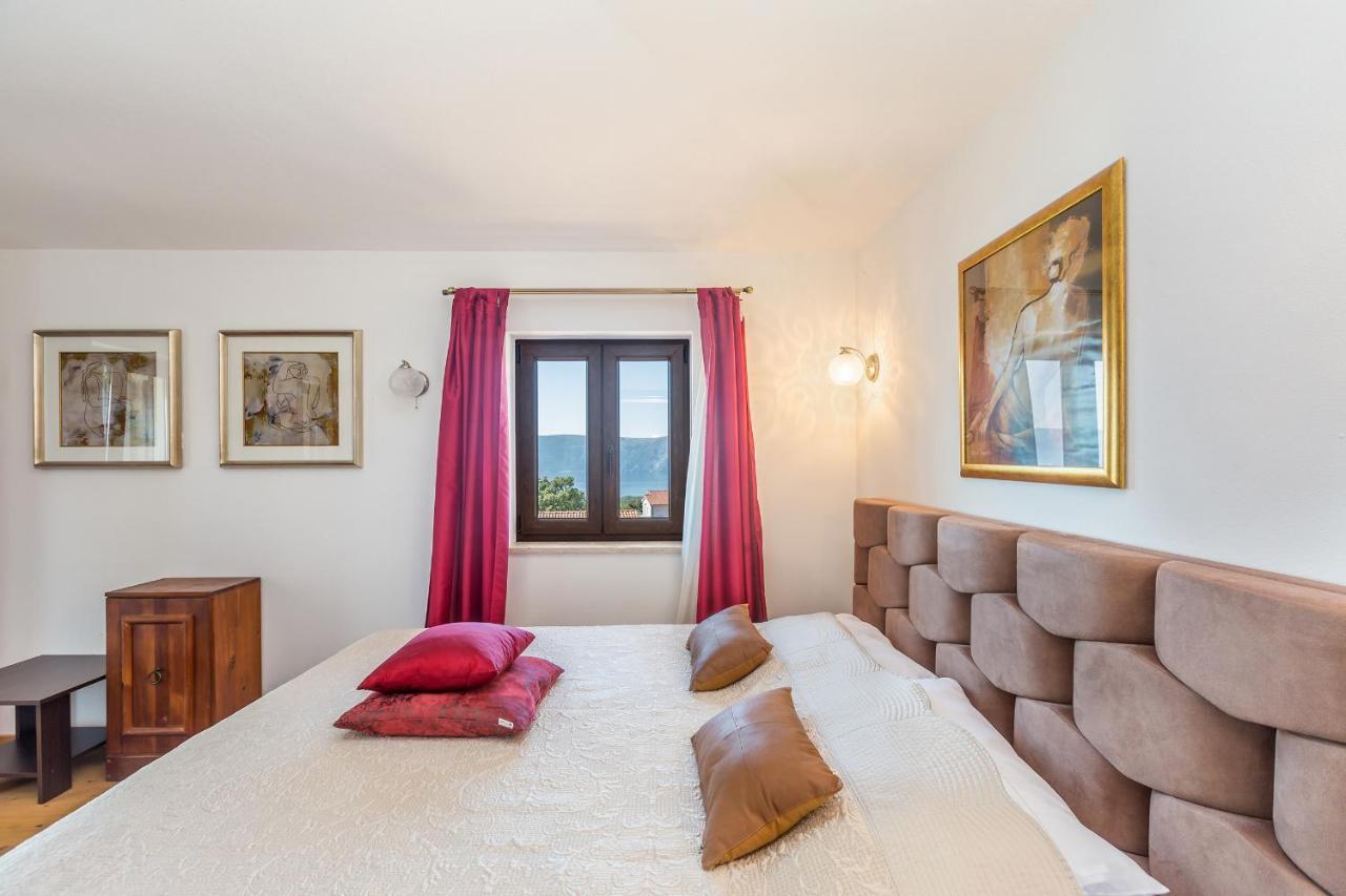 Villa Lurda Linardici Krk Exterior foto
